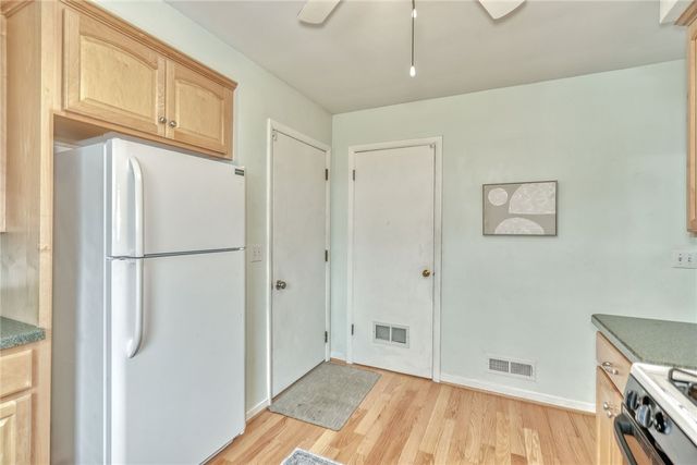 118 Maiden Lane, Greece, NY 14616