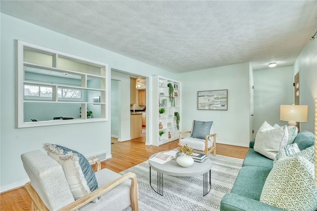 118 Maiden Lane, Greece, NY 14616