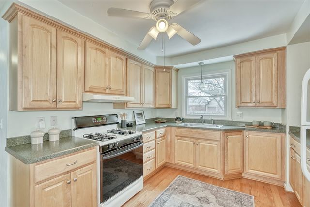 118 Maiden Lane, Greece, NY 14616