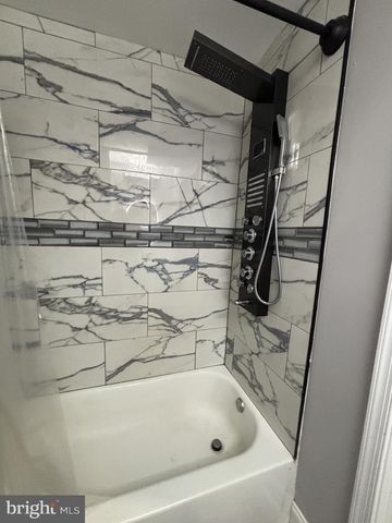 3026 E MONUMENT ST, Baltimore, MD 21205