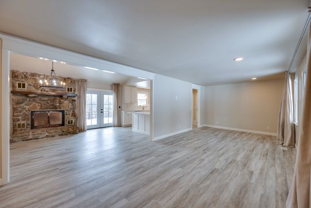 204 Morris Dr, Greenbrier, TN 37073