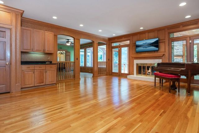 5550 Errol Pl, Atlanta, GA 30327