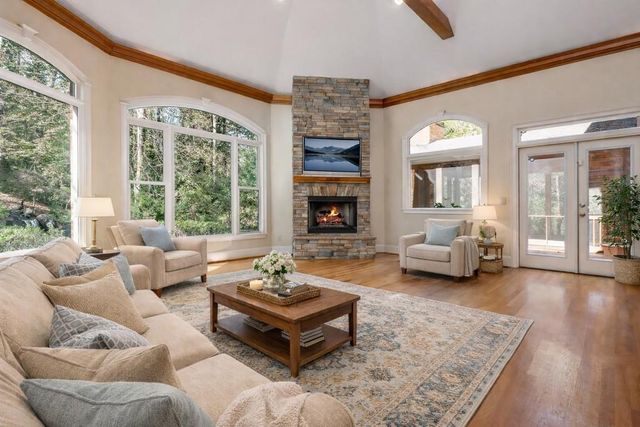 5550 Errol Pl, Atlanta, GA 30327