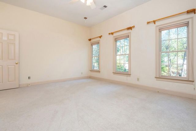 5550 Errol Pl, Atlanta, GA 30327