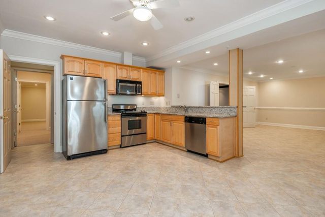 5550 Errol Pl, Atlanta, GA 30327