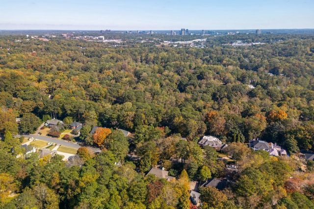 5550 Errol Pl, Atlanta, GA 30327