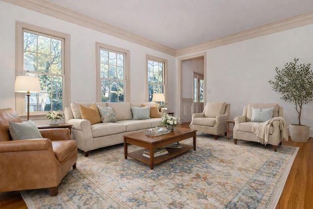 5550 Errol Pl, Atlanta, GA 30327