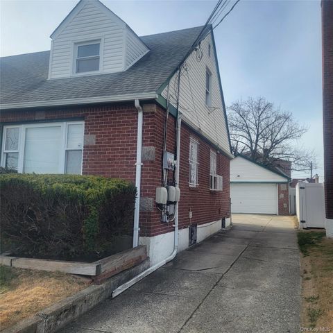 11924 203rd Street, Saint Albans, NY 11412