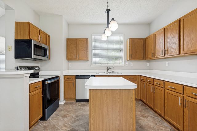 6722 Conestoga Drive, Rowlett, TX 75089