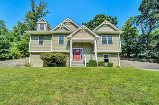 3857 Park LN, Roanoke, VA 24015
