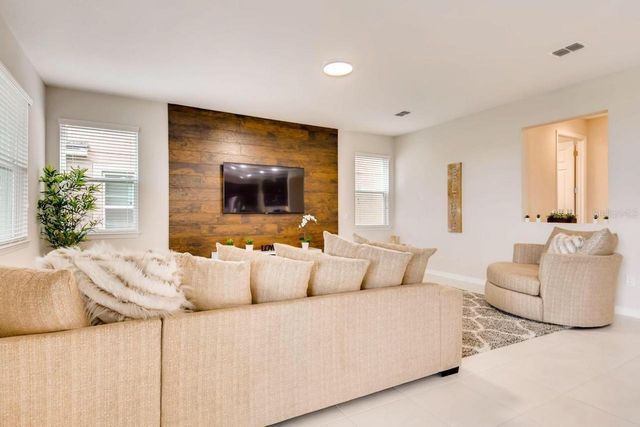 9035 SUNSHINE RIDGE LOOP, Kissimmee, FL 34747