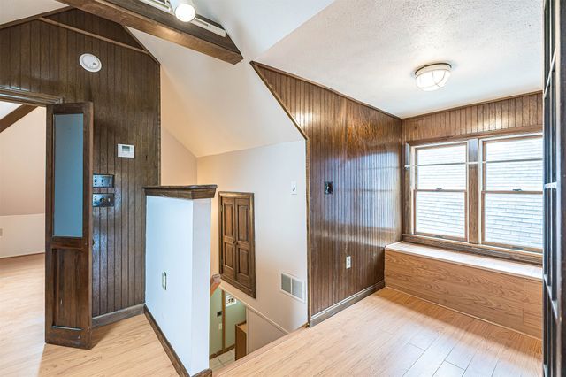 315 PARADE Street, Erie, PA 16507