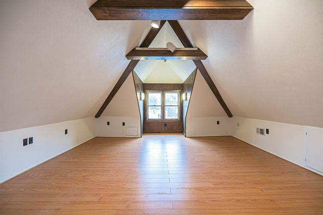 315 PARADE Street, Erie, PA 16507