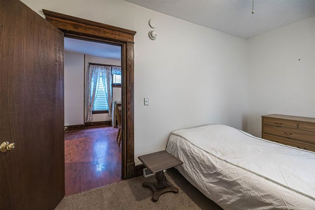 315 PARADE Street, Erie, PA 16507