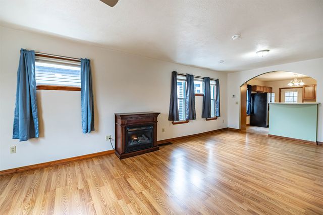 315 PARADE Street, Erie, PA 16507