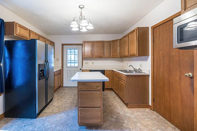 315 PARADE Street, Erie, PA 16507