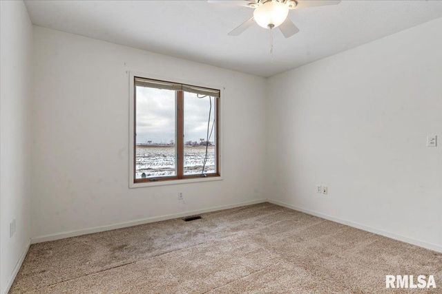 4421 Venetian Drive, Springfield, IL 62703