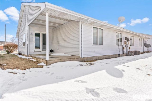 4421 Venetian Drive, Springfield, IL 62703