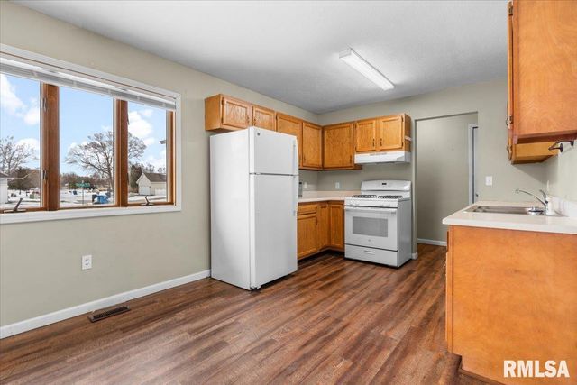 4421 Venetian Drive, Springfield, IL 62703