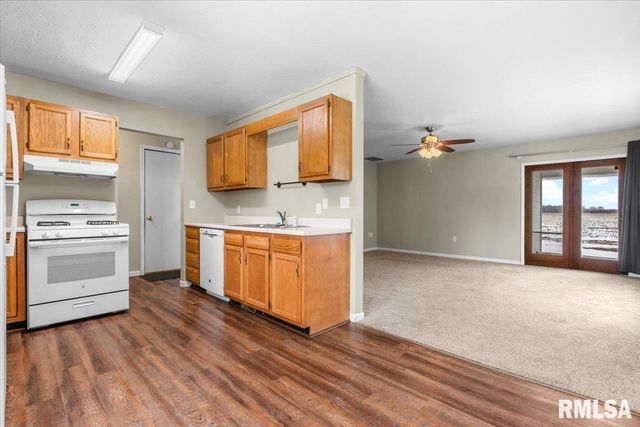 4421 Venetian Drive, Springfield, IL 62703