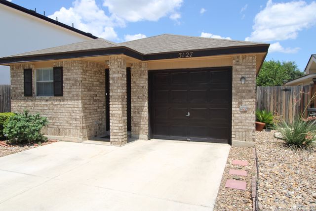 3127 Stoney Leaf, San Antonio, TX 78247