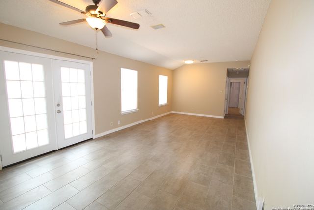 3127 Stoney Leaf, San Antonio, TX 78247
