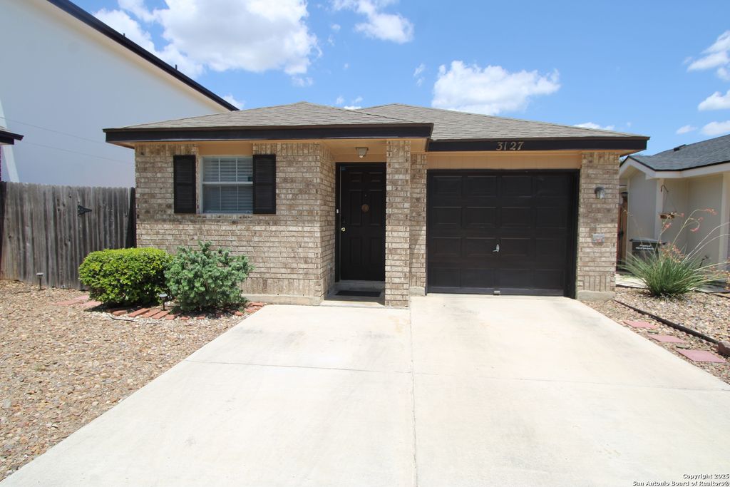 3127 Stoney Leaf, San Antonio, TX 78247