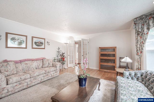3864 Spring St S, Salem, OR 97302
