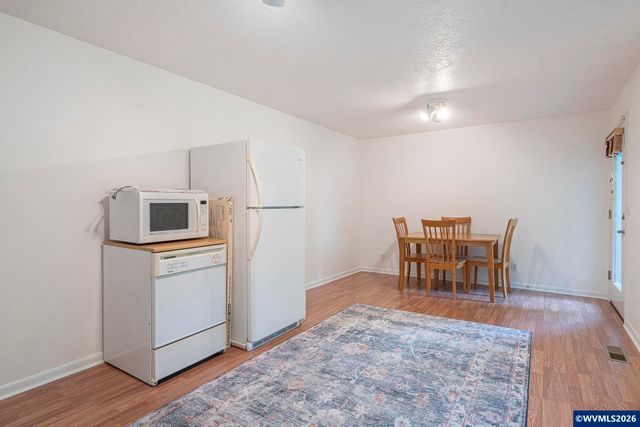 3864 Spring St S, Salem, OR 97302