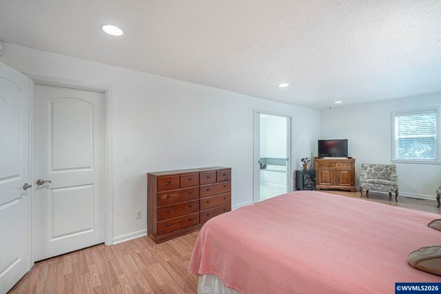 3864 Spring St S, Salem, OR 97302