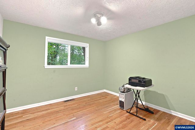 3864 Spring St S, Salem, OR 97302