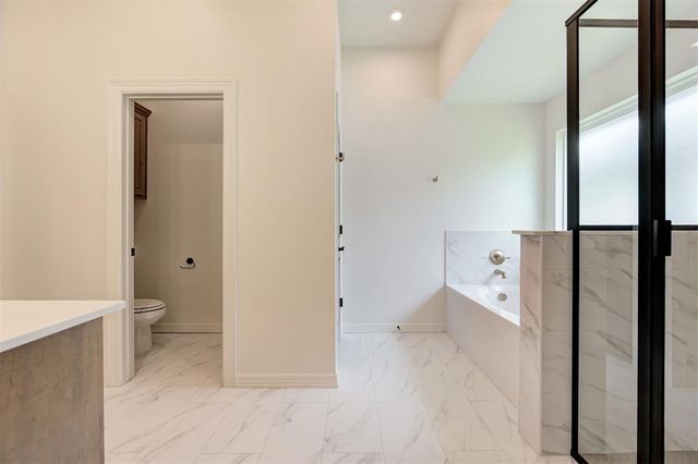 4356 Ranchwood Drive, Edmond, OK 73025