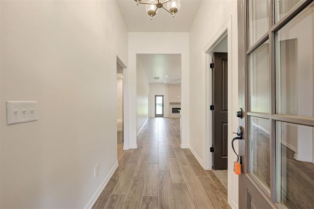 4356 Ranchwood Drive, Edmond, OK 73025