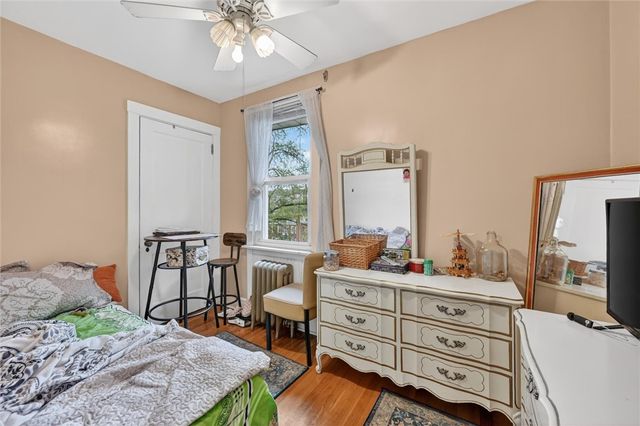 3819 Winterburn Ave, Greenfield, PA 15207