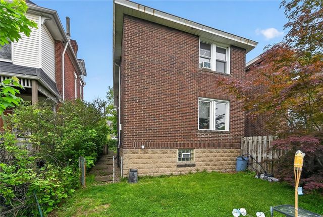 3819 Winterburn Ave, Greenfield, PA 15207