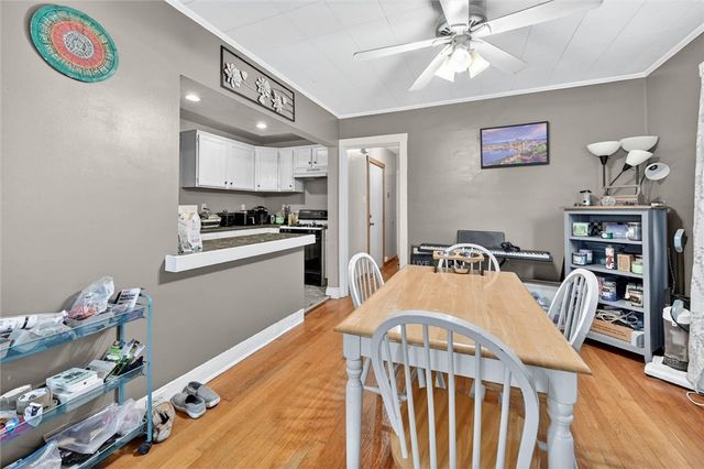 3819 Winterburn Ave, Greenfield, PA 15207