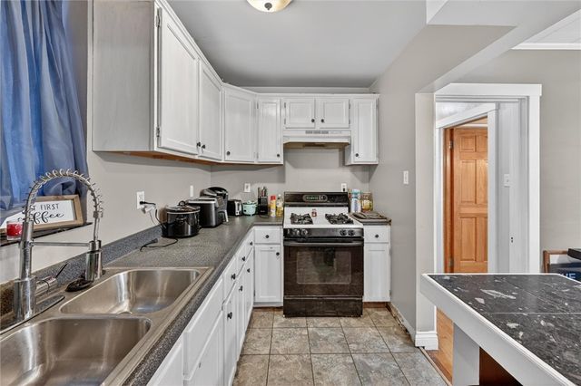 3819 Winterburn Ave, Greenfield, PA 15207