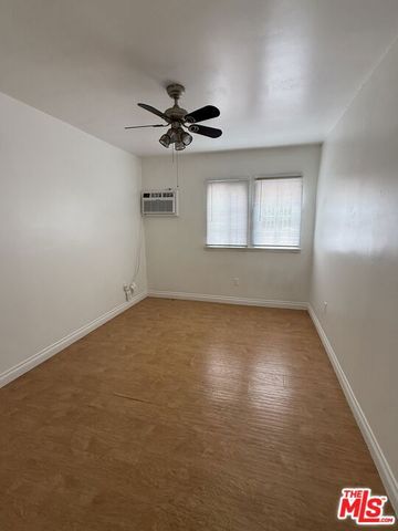 1283 W 36th Street, Los Angeles, CA 90007