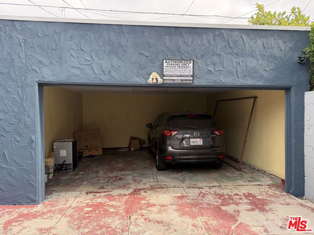 1283 W 36th Street, Los Angeles, CA 90007