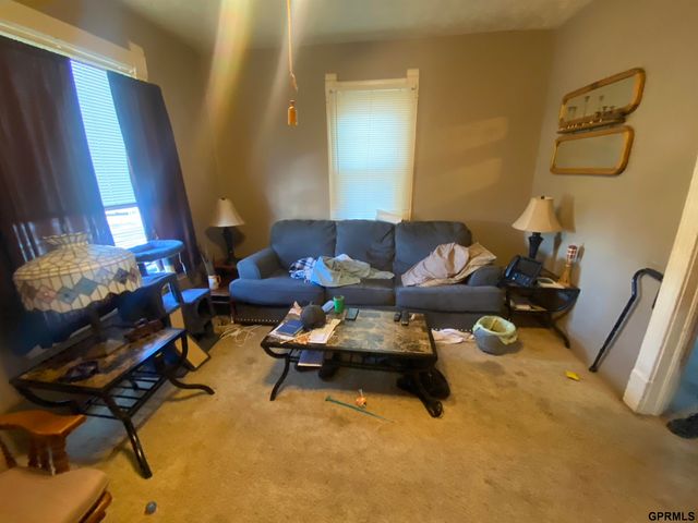 4510 S 32 Street, Omaha, NE 68107