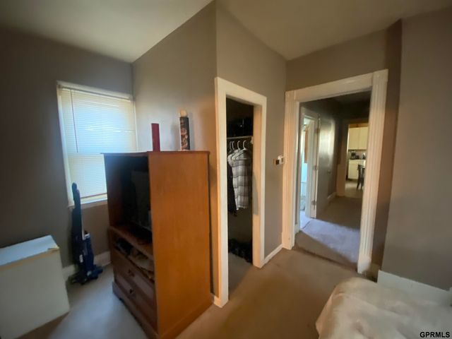 4510 S 32 Street, Omaha, NE 68107