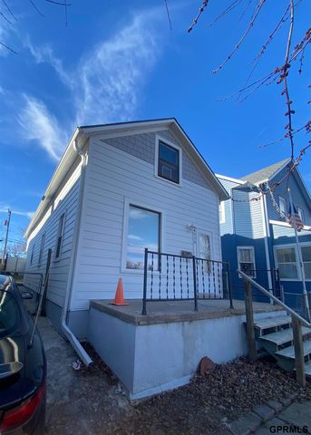 4510 S 32 Street, Omaha, NE 68107