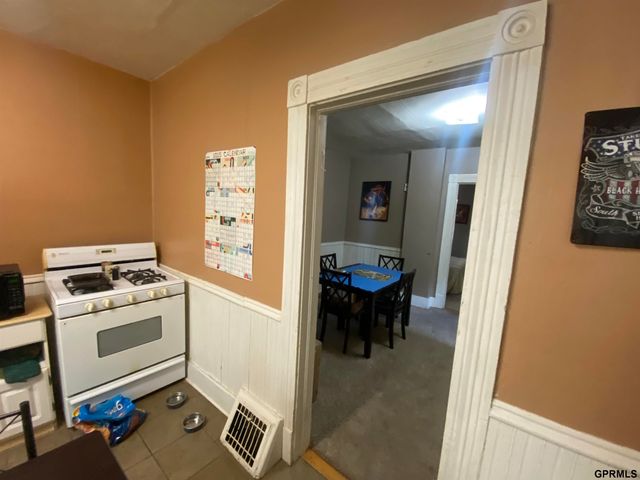 4510 S 32 Street, Omaha, NE 68107