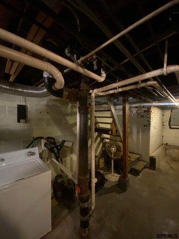 4510 S 32 Street, Omaha, NE 68107