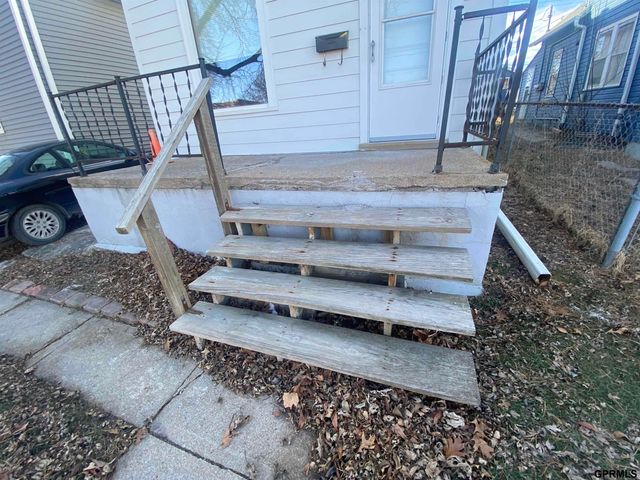 4510 S 32 Street, Omaha, NE 68107