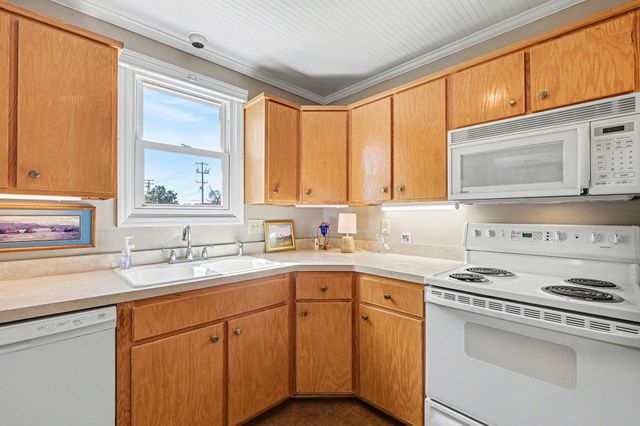 822 Kent Rd, Nashville, TN 37214