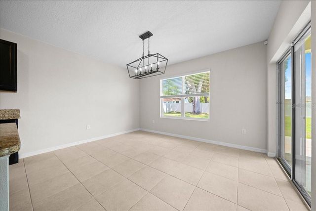 5025 NE 15TH PLACE, Ocala, FL 34470