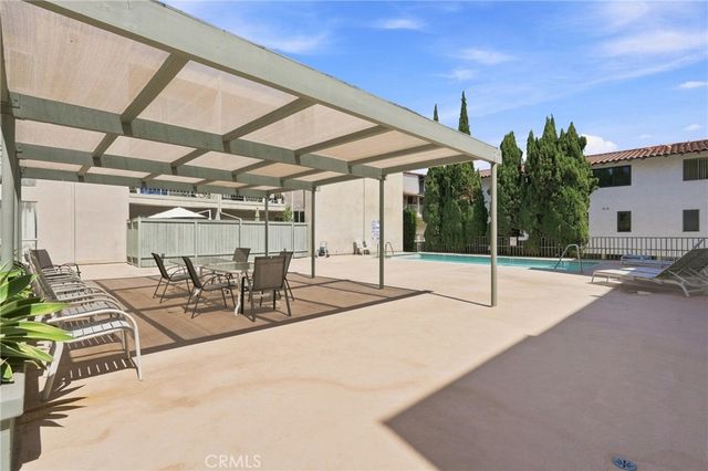 5625 Windsor Way 211, Culver City, CA 90230