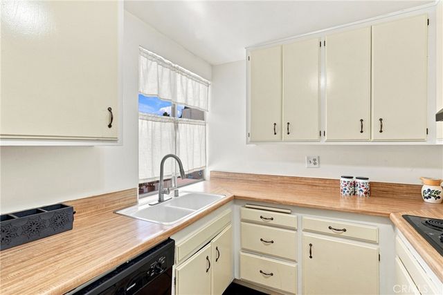 5625 Windsor Way 211, Culver City, CA 90230