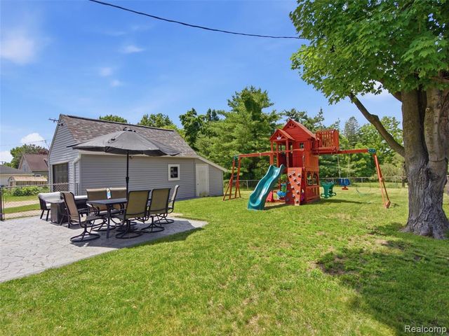 243 N Church Street, Ortonville, MI 48462